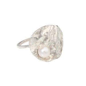 Silver Oyster Ring